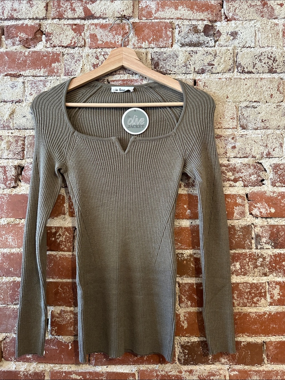 Notch-Neck Ribbed Long-Sleeve Top in Olive